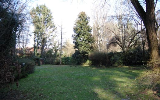 On sale beautifull villa with a large garden