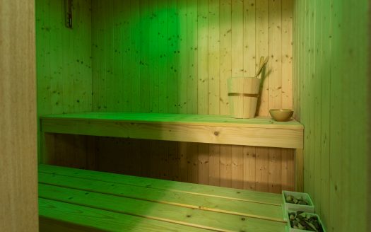 Wonderful single villa for sale in Merate.