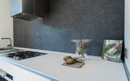 Wonderful single villa for sale in Merate.