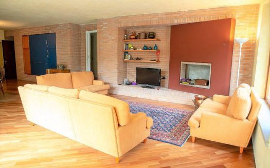 Villa with swimming pool for sale in Lesmo