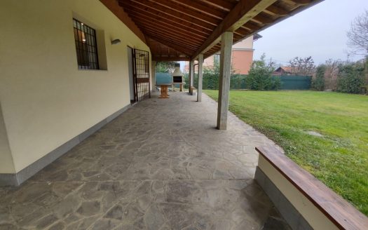 Usmate/Velate villa singola in vendita