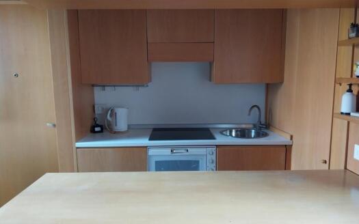 Investimento Immobiliare a Cernobbio: Monolocale Ideale per Affitti Turistici sul Lago di Como