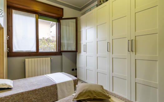 Quadrilocale con taverna e spazi esterni a Roncello