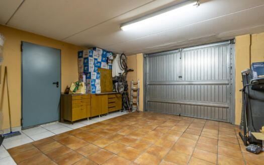 Quadrilocale con taverna e spazi esterni a Roncello