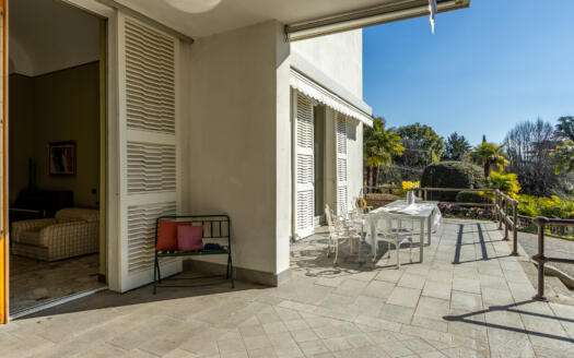 Villa di Prestigio in Vendita vicino a Como