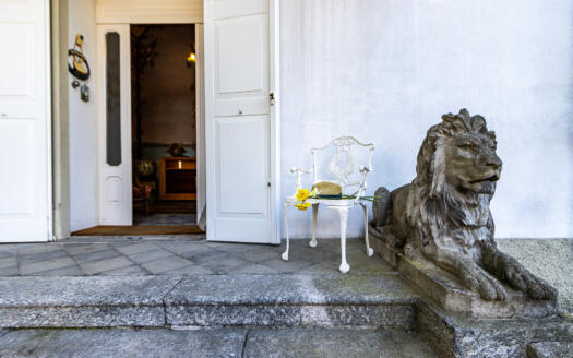 Villa di Prestigio in Vendita vicino a Como