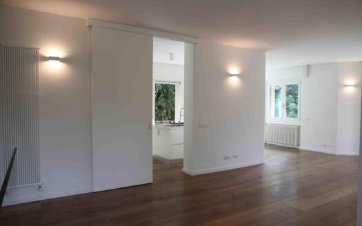 Villa indipendente in affitto a Usmate