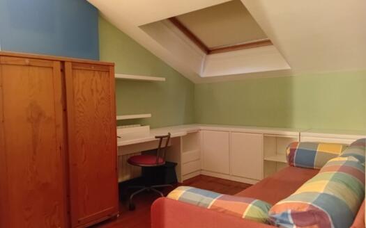 Attico in affitto ad Arcore, su due livelli con terrazzi e ascensore privato, in residence signorile