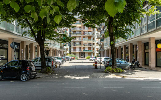 Bilocale con cucina abitabile e balcone nel cuore di Vimercate